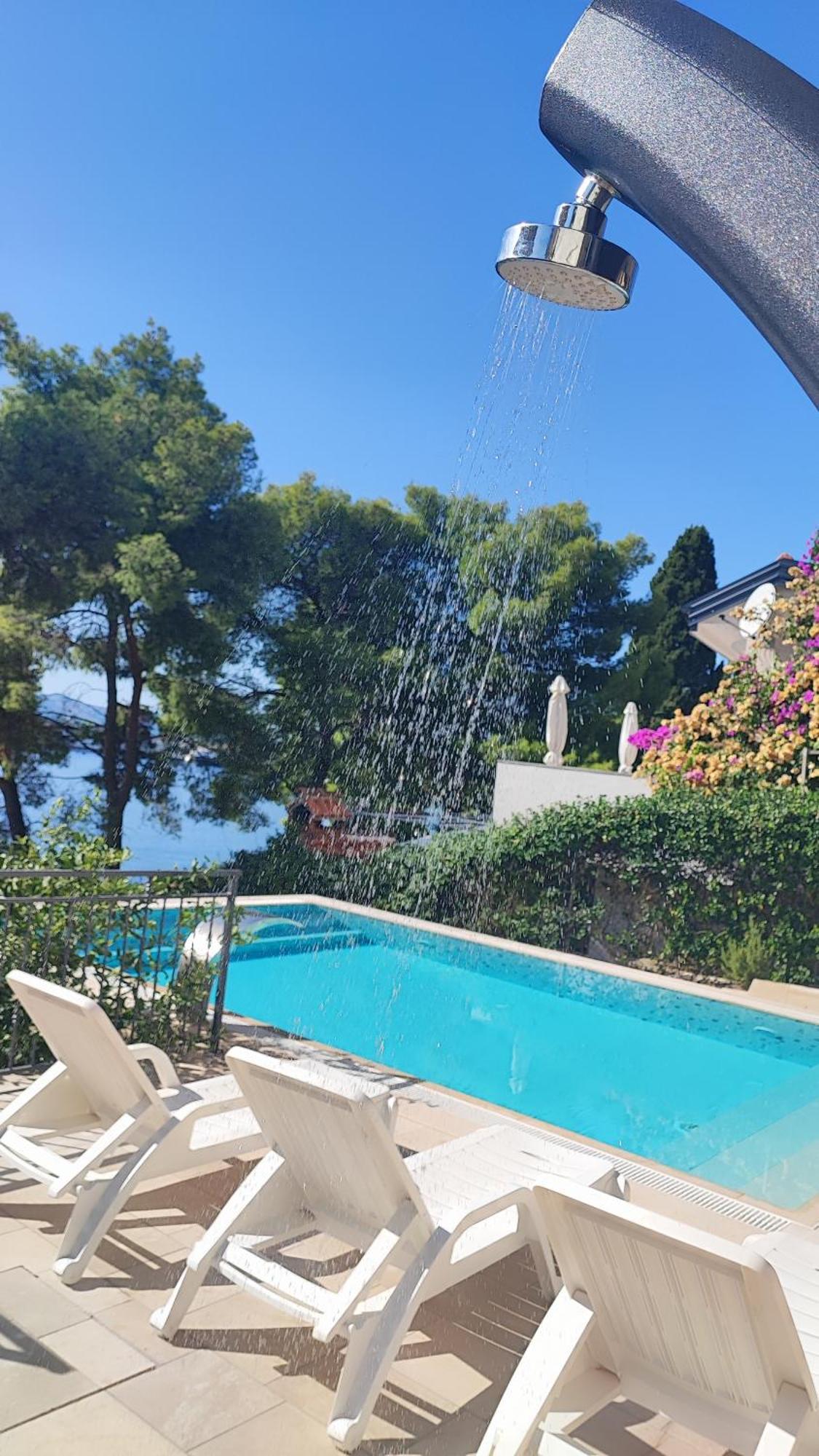 Villa Penava, Private Beach, Pool And 7Min To تروغير المظهر الخارجي الصورة